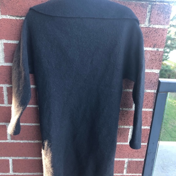 Babaton Cardigan - Picture 4 of 5